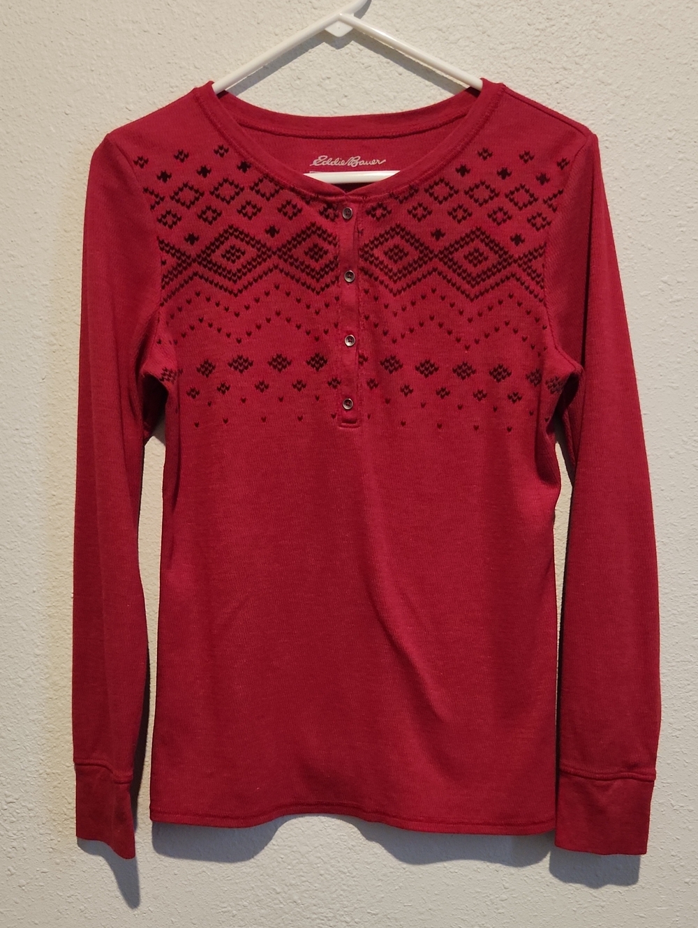 Eddie Bauer Women's Red Fair Isle Henley Thermal Top Size M Long Sleeve